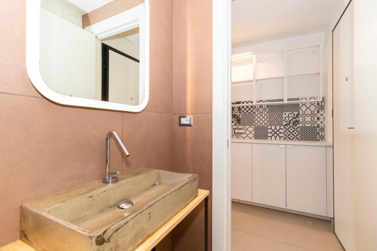 Porta Nuova Cozy Mini Apartment Torino Esterno foto